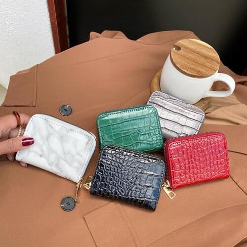 Vintage Alligator Pattern PU Leather Women Short Wallet Casual Solid Color Mini Purse Clutches Zip Around Card Holder For Ladies