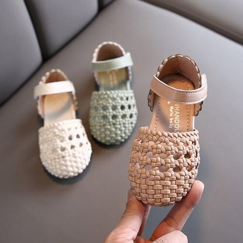 Girls Baotou Sandals Fashion Children 2020 New Woven Hollow Girls Princess Shoes Baby Little Girls Shoes Sandals Kids Sandals