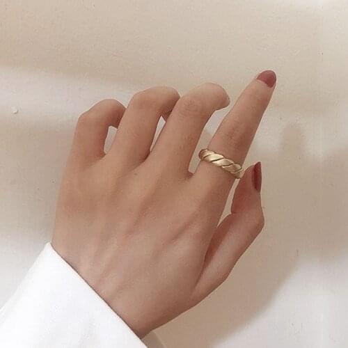 Vintage Ring For Women Gold Color Round Opening Ring Girls Couple Wedding Party Adjustable Finger Jewelry