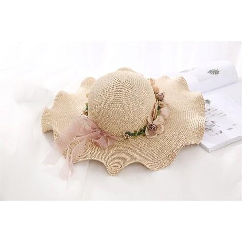 Fashionable Flower Crown Straw Hat Korean Women Elegant Summer Beach Hats Female Brown Wide Brim Hats Novelty Sun Panama Hats