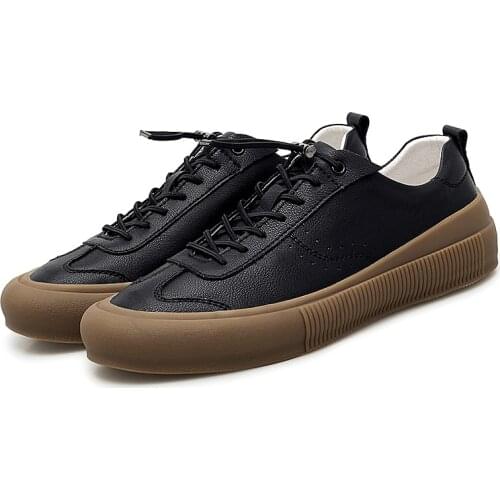 Mens Genuine Leather Casual Shoes Classic Black White Mens Sneakers Comfortable Breathable Fashion Shoes High Quality Man Flats
