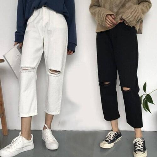 Wholesale 2021 Fashion Ripped Harem jeans female students spring autumn models thin Korean trend high-waist denim cropped pants