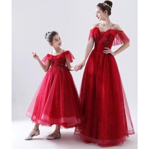 Mother Daughter Wedding Dresses Ball Gown Women Mum Girls Beach Off Shoulder Ruffles Dress Family Look Stage Performance Clothes