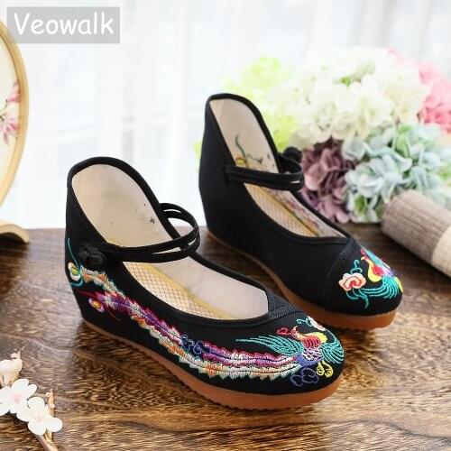 Veowalk Autumn Vintage Handmade Chinese Women Canvas Platforms Flower Embroidered Cotton Comfortable Shoes Big Size 34-43