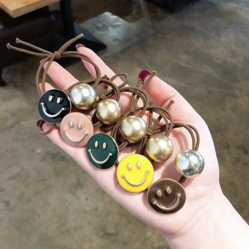 Hair Circle, Smiling Face, Round Beads, Lovely Woman, Tie Her Hair, Rope Bracelet, Rubber Band, Rope Headdress