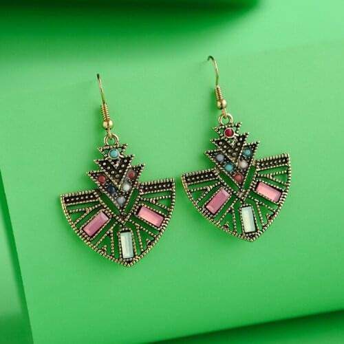 Womens Earrings Hangers Antique Geometric Trangle Hollow Alloy Crystal Beaded Earrings 2020 Ethnic Indian Gypsy Female Jewelry