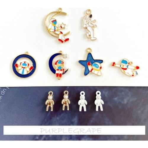 Trendy design sense niche universe starry sky astronaut series homemade earrings shoe bag pendant DIY student jewelry 10pcs