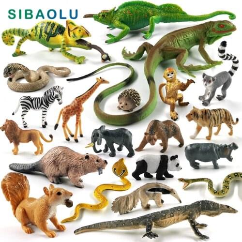 White Fox Hedgehog Squirrel Bear Lizard Centipede Snake Figurine Home Decor Miniature Fairy Garden Decoration Accessories Modern