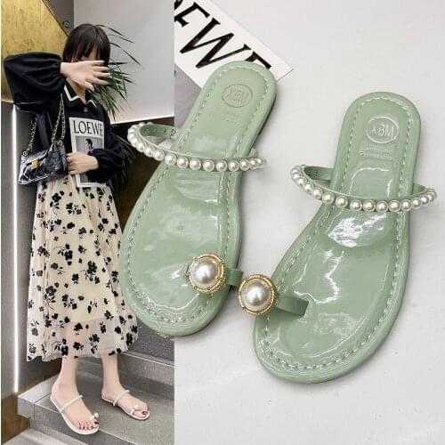 2021 Summer Sexy Girl Pearls Flat Women Slides Indoor Outdoor Beach Woman Slippers Fashion Shoes for Women Sandals Flip Flops