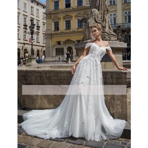 Vintage Off the Shoulder Wedding Dresses 3D Flower Appliques Lace up Back A-Line Bridal Gowns Custom Made Robe De Mariee Women