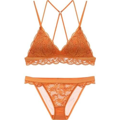 3 colors Sexy Women Girls Bra Set Underpants beauty back pack Wireless Underwear Bet thin cup Padded lace Bralette Briefs