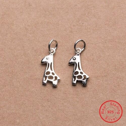 UQBing Silver Color Vintage Mini Giraffe Charms For Women DIY Animal Jewelry Findings Acessories
