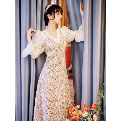 Dresses for women French Sweet Gentle V-neck Floral Dress Summer Flare Sleeve Beaded Lace Elegant Dress Robe Femme