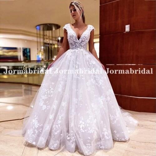 Romantic Lace Wedding Dresses Appliques Deep V-Neck Cap Sleeve Bridal Gowns A-Line Open Back Long Train Bride Wedding Dress