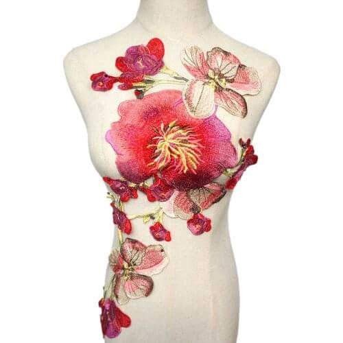 Embroidered Red Pink Flowers Petal Fabric Appliques Collar Trimmings Sew On Patches For Wedding Dress DIY Decoration