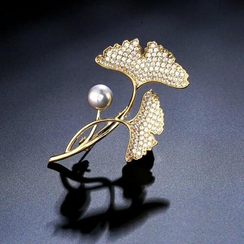 Ginkgo Leaf Pearl Brooch Plant Brooch Fashion Ladies Banquet Dress Jewelry Accessories