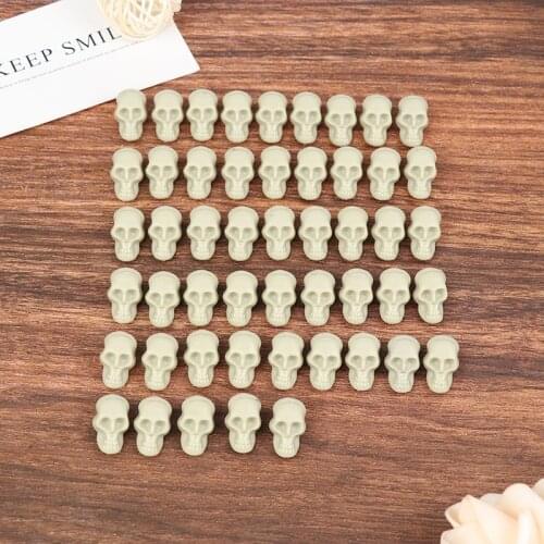 50pcs Simulation Skull Model Toys Modern Mini Skull Home Decoration Funny Model Toys Collection Miniatures Model 2*1.5CM