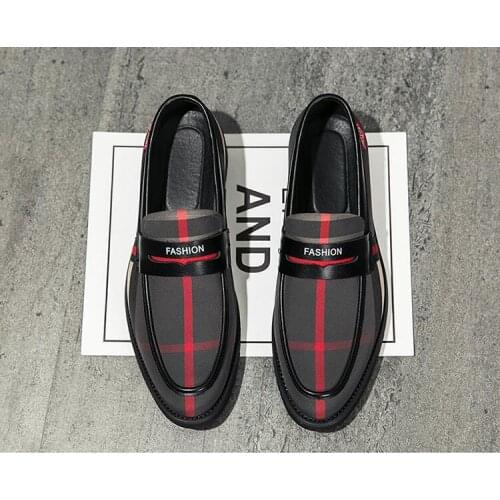 2020 Men Youth Casual Shoes Fashion Check Slip On Shoes Man Comfortable Loafers Men Shoes Gray Red Canvas Leather Men Slippers