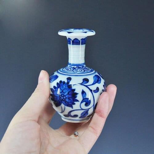 Classic Ceramic Vase Antique Blue and White Porcelain Floral Arrangement Painted Mini Vases Vintage Home Decor Crafts Ornaments