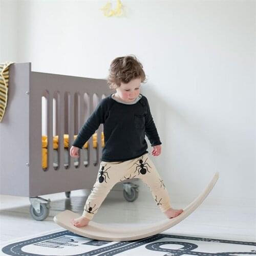 Hot Child Balance Board Outdoor Indoor Wooden Seesaw Toys Baby Training Toy Fitness Equipment Body Building Tools Gym Yoga Board