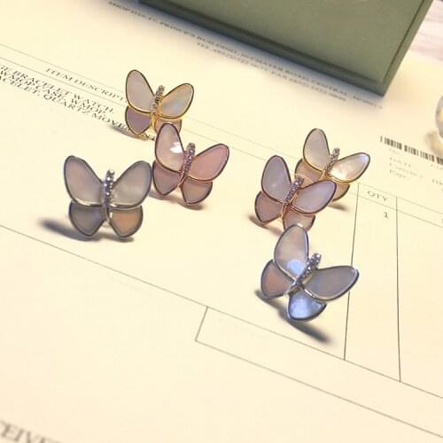 High quality luxury brand new fashion white pearl Mother Shell Pearl Clover Leaf stud earring for women
