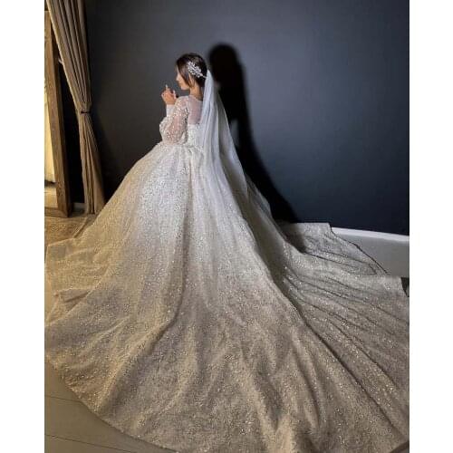 Luxury Vestidos De Novias Illusion O Neck Beaded Leafs Bling Sequin Lace Buttons Ball Gown Wedding Dresses