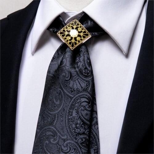 Hi-Tie Bolo Ties For Men Hanky Cufflinks Set Luxury Black Paisley Business Mens Tie Gold Ring Silk Wedding High Quality NeckTie