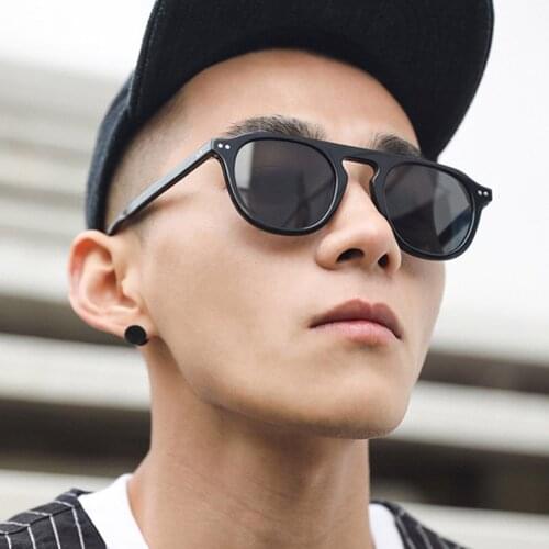 Rivet Round Frame Sunglasses Men Women Gray Yellow Green Lens UV400 Protection Eyewear Fashion Design Gafas De Sol