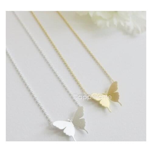 New handmade fashion jewelry gold silver plated cute tiny butterfly necklace,necklaces for women