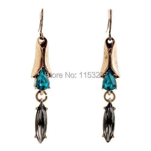 Promotion price brand cute rhinestone wedding earrings New brand cc allied express jewelry