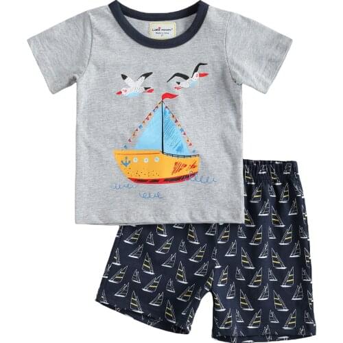 2Pcs Summer Little Boys Outfit, Fashionable Toddlers Round Collar Cartoon Sailboat Printing Short Sleeve Top + Casual Shorts