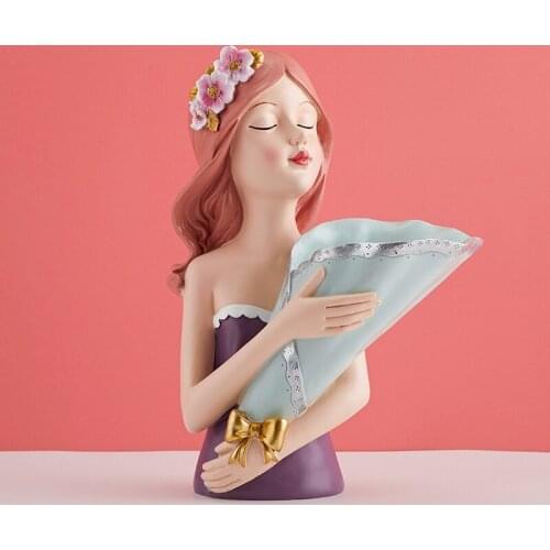 European-style Bouquet Girl Resin Decoration Modern Home Living Room Girl Sculpture Decoration Creative Table Flower Arrangement