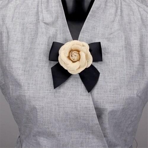 Cloth Rose Flower Brooch For Women Girls Charms Bow-knot Pins Jewelry Fashion Wedding Brooches Clips Clothing Badge Accessories