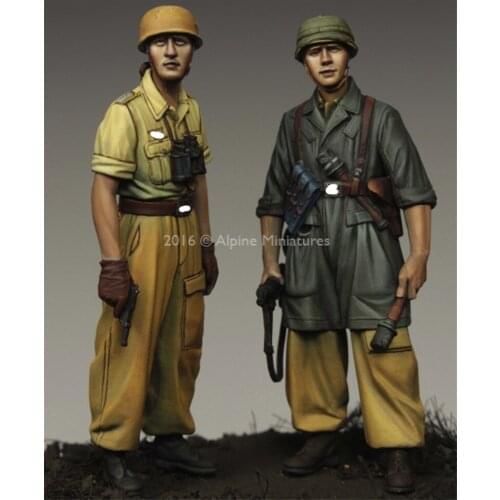 2pcs Bomber Soldiers Resin Figure 1/35 Scale Model Kit Assembly Models Kit Resin Colorless Self-Assembled Toy NO.335