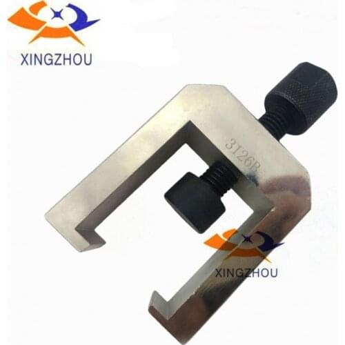 Diesel fuel common rail injector dismount puller for CAT 3126B