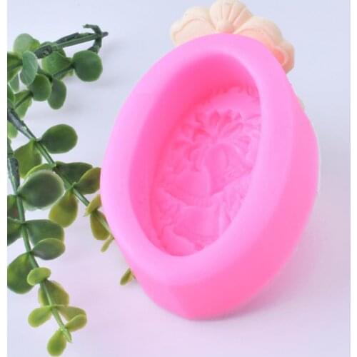 Healthy High Quality DIY Dessert Baking Mold Xmas Bell Silicone Mould Soft Dessert Mold Easy to Demold for Indoor