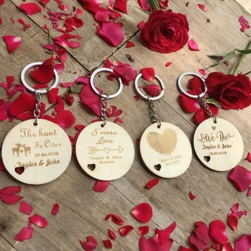 160pcs Personalized Wood Keychain Rustic Wedding Gift Custom Engraved Wooden Key chain Wedding Party Favors Souvenirs for guests