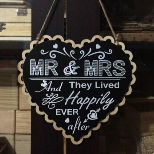 1pcs Wooden Wedding Signs Sweet Heart Shape Blackboard Wedding Signs Photo Props Hanging rustic wedding decoration