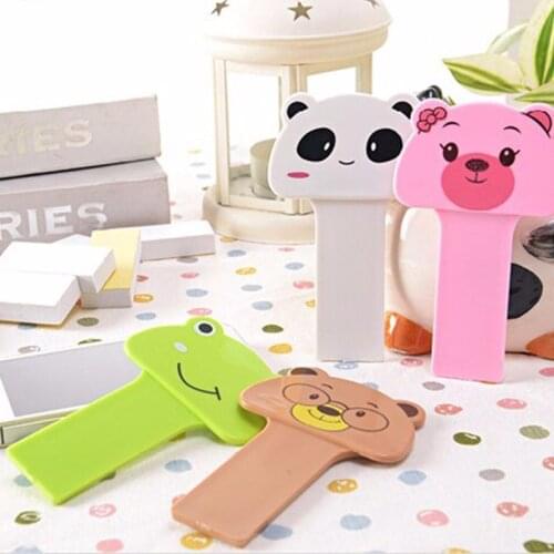 Bathroom Seat Accessories Toilet Lid Bowl Flip Handle Sticker Portable Sanitary Handle Toilet Cover Lifting Decoration Device