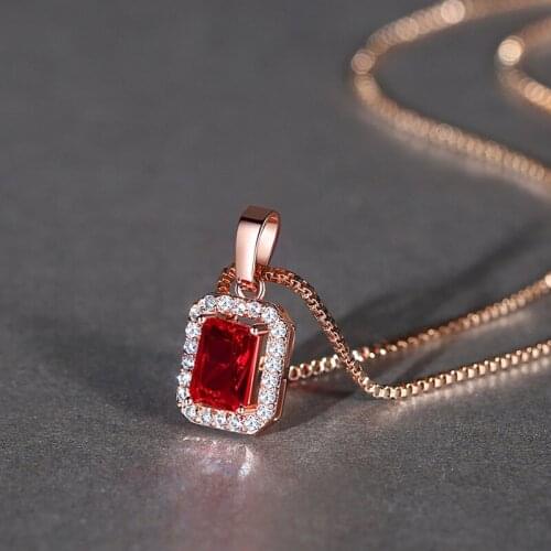Wholesale classic red zircon rectangular pendant shiny small zircon crystal border rose gold necklace ladies jewelry gift new