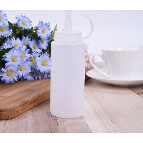 Environmental Protection Squeeze Bottle With Lid Kitchen Seasoning Bottle Soy Sauce Balsamic Vinegar Bottle Kitchen Tools 5sizes