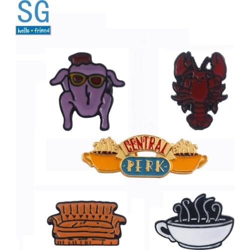 SG TV Friends Central Perk Coffee Brooches Pins Monicas Door Keyring Lobster Sofa Christmas Turkey Badge Pin Men Coat Jewelry