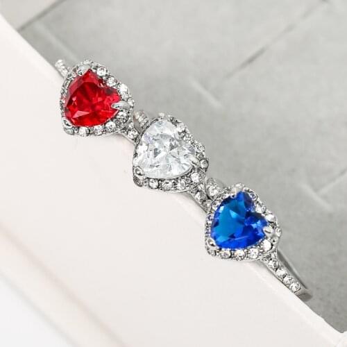 Popular New Female Popular Jewelry Fashion Luxury Zircon Heart Ring Red, Blue and White Rings for Women