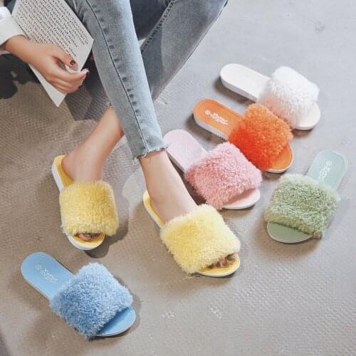 Womens Furry Slides Candy Color Thick Sole Female Shoes Outside Non-slip Cute Fur fashion Woman Slides Plus Size Flip Flops