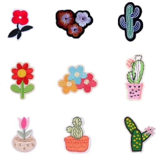 50pcs/Lot Plant Flowers Embroidery Patches Letters Clothing Decoration Accessories Diy Iron Heat Transfer Applique Clothes