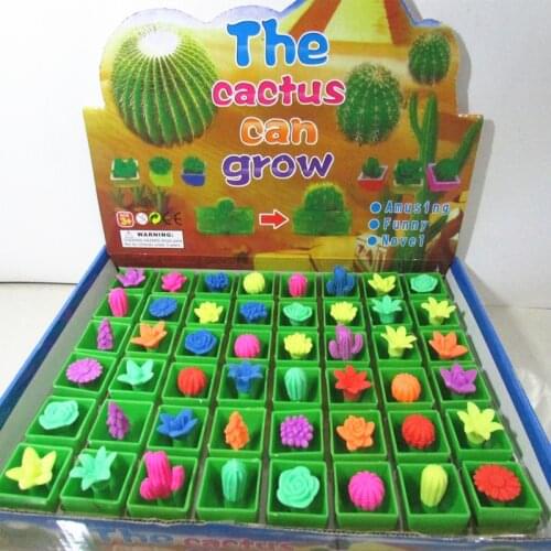 Will grow up the Christmas tree Expansion plant toy swells in water funny