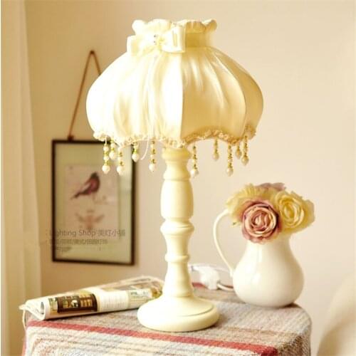 European Lace Fabric Table Lamps Bedroom Living Room Princess Room Childrens Room Desktop Decorative Table Lights Fixtures