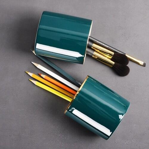 Makeup brush bucket Desktop storage box Phnom Penh office pen holder High-grade ceramics Suitable for office and home use