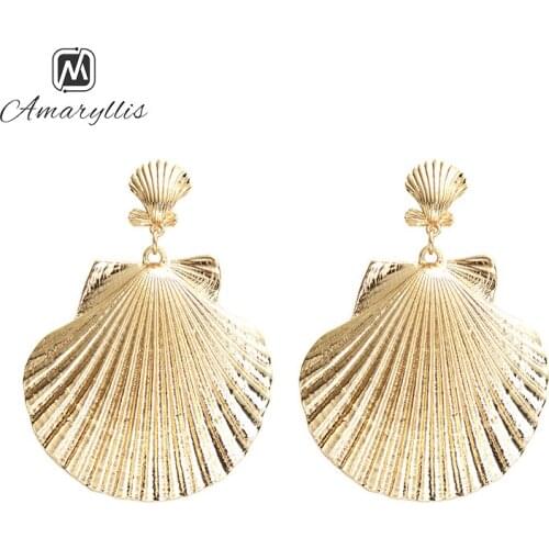 Amaiyllis Beach Couple Seashell Statement Stud Earrings For Women Bohemia Hammer Sealife Pendant Earrings Ocean Charms Earrings