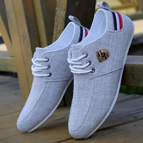 Fashion Walking Canvas Shoes Mens Casual Shoes 2021 Spring Perspiration Breathable Casual Loafers Mens Driving Shoes Moccasin